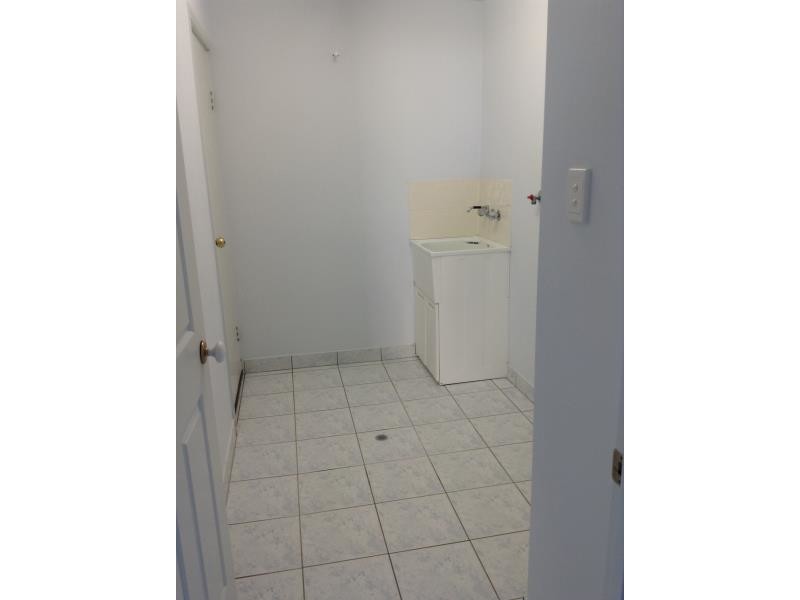 19 Fortunia Lane, Kirwan QLD 4817